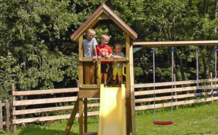 Kinderspielplatz auf dem Hallmooshof in Filzmoos